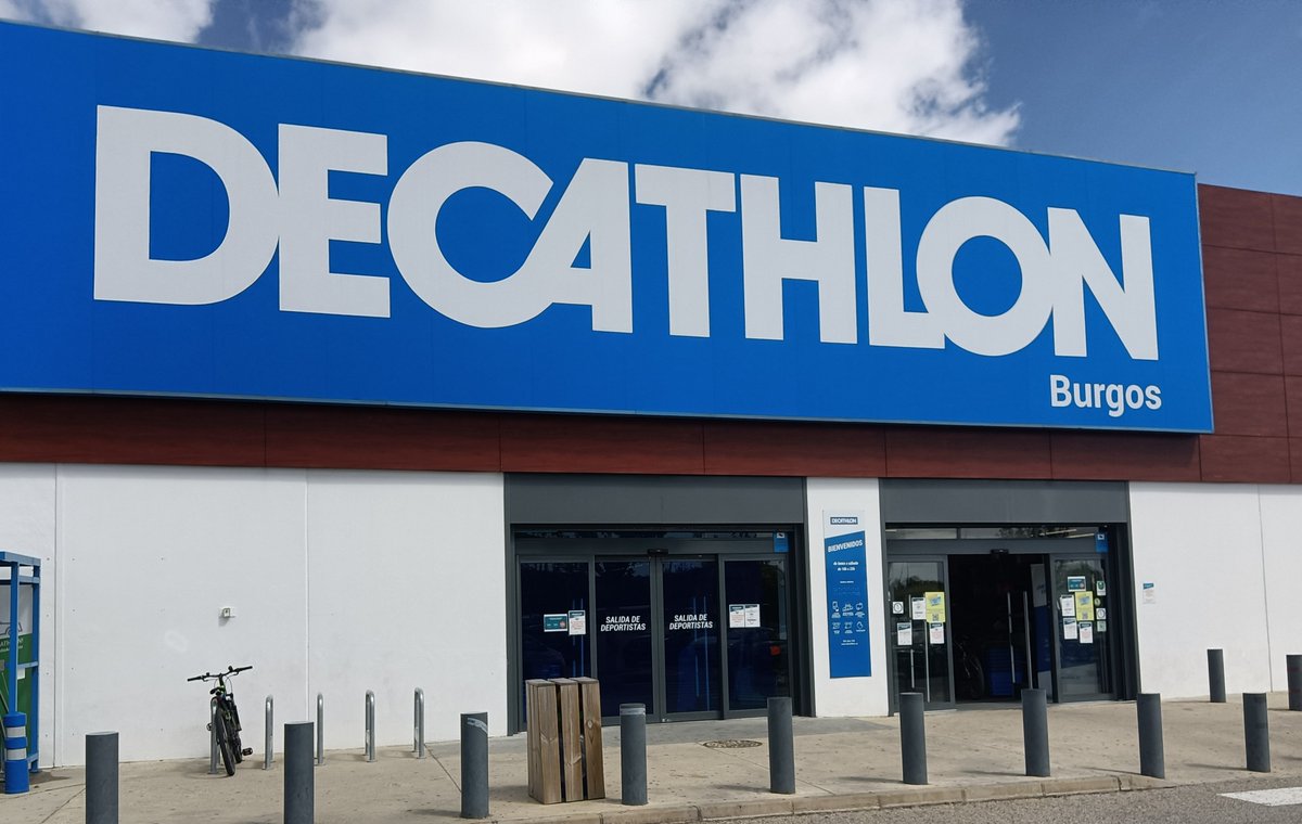 Dorsales premiados My Decathlon
14 - VÍCTOR
67-DAVID
98-JUAN CARLOS
133-JAVIER
213-RAUL
268-JAVIER
389-JACOBO
412-BLANCA FLOR
488-RUBÉN
563-EDUARDO
853-MAR
864-PILAR
1254-IGNACIO
1386-PILAR
1430-DARIO
1545-LARA 
1649-ALFREDO
1749-ALBA
2215-ANDRÉS
2316-MARIA DEL CARMEN
2456-SHEILA