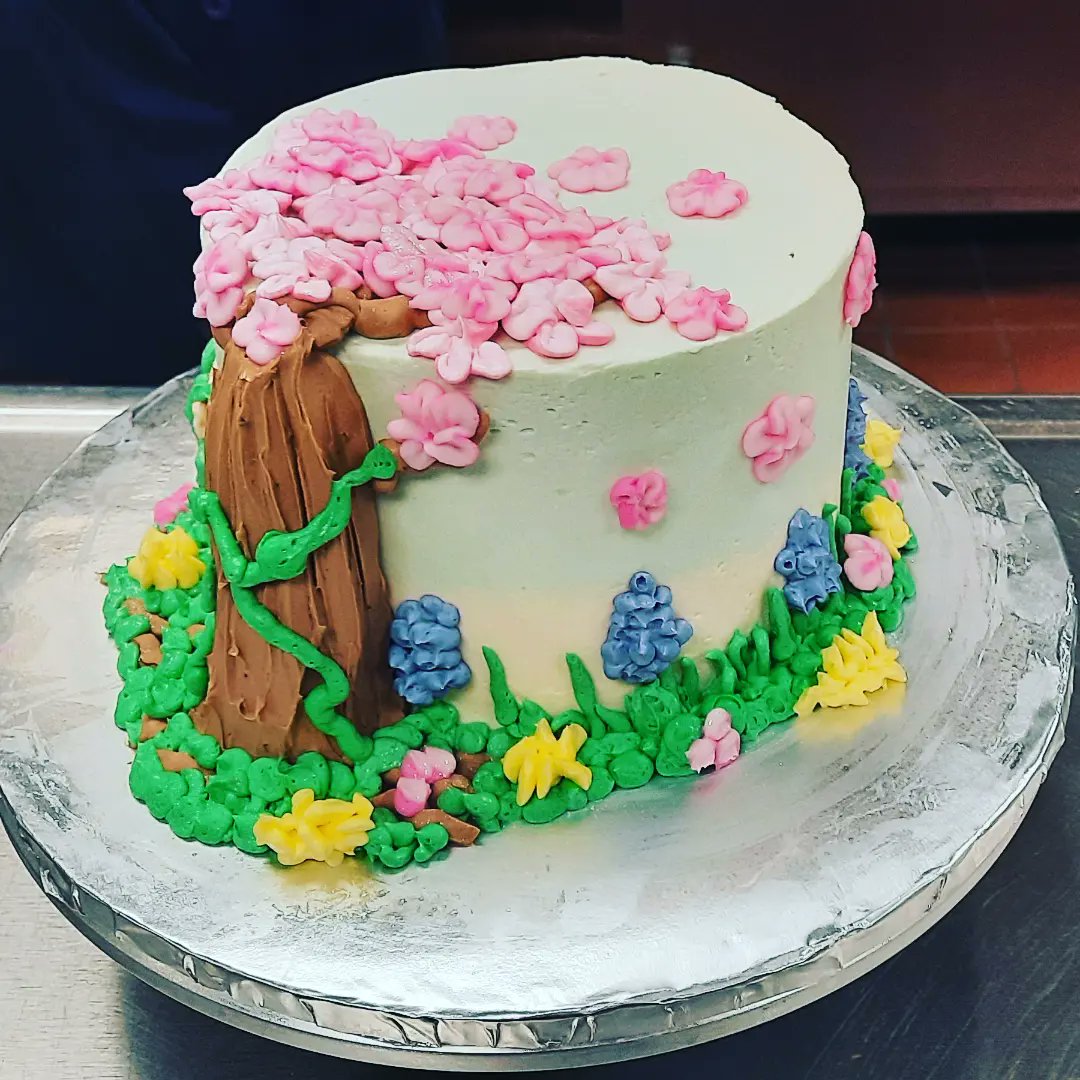 BroncoCulinary's tweet photo. 1st place in single tier cake decorating!!! Congrats to Rory Avila, 11th grader, who made her cherry blossom cake look easy! All 4 girls worked so hard, I am so proud of their perseverance and dedication. Thanks @nisd_cte &amp; @OCCulinaryArts for a great event! https://t.co/r7p3PMN7v3
