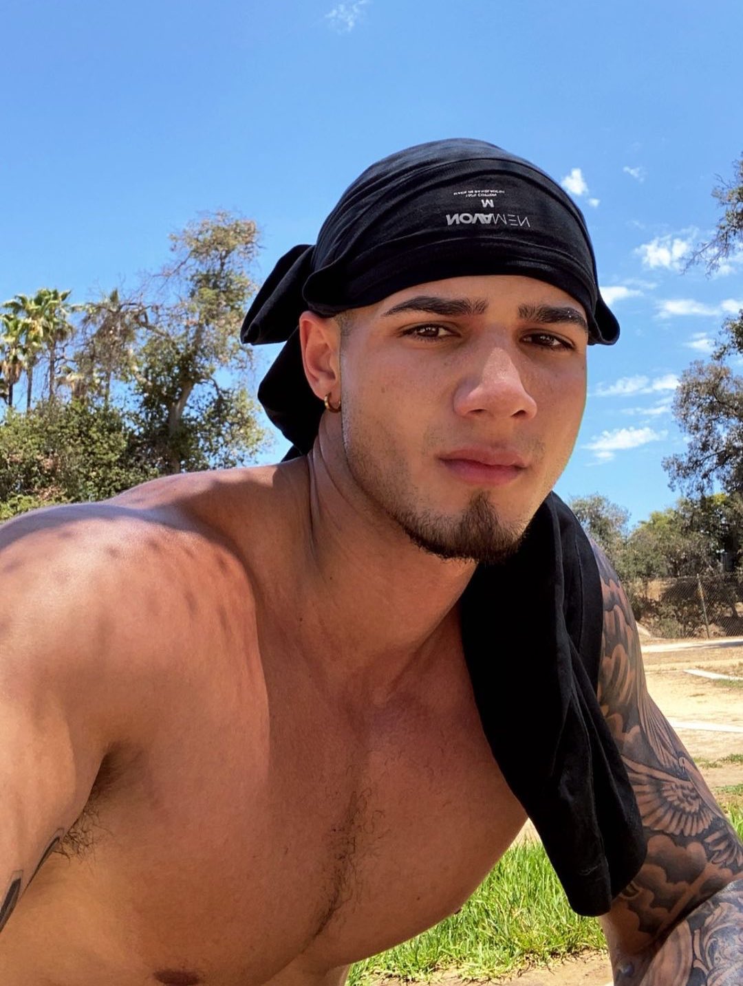 ᴘʟʟᴀᴢᴇʀ ⚡️ on Twitter: "» @itsofficialjt 🍃 // https://t.co/wc1ipBCIp8