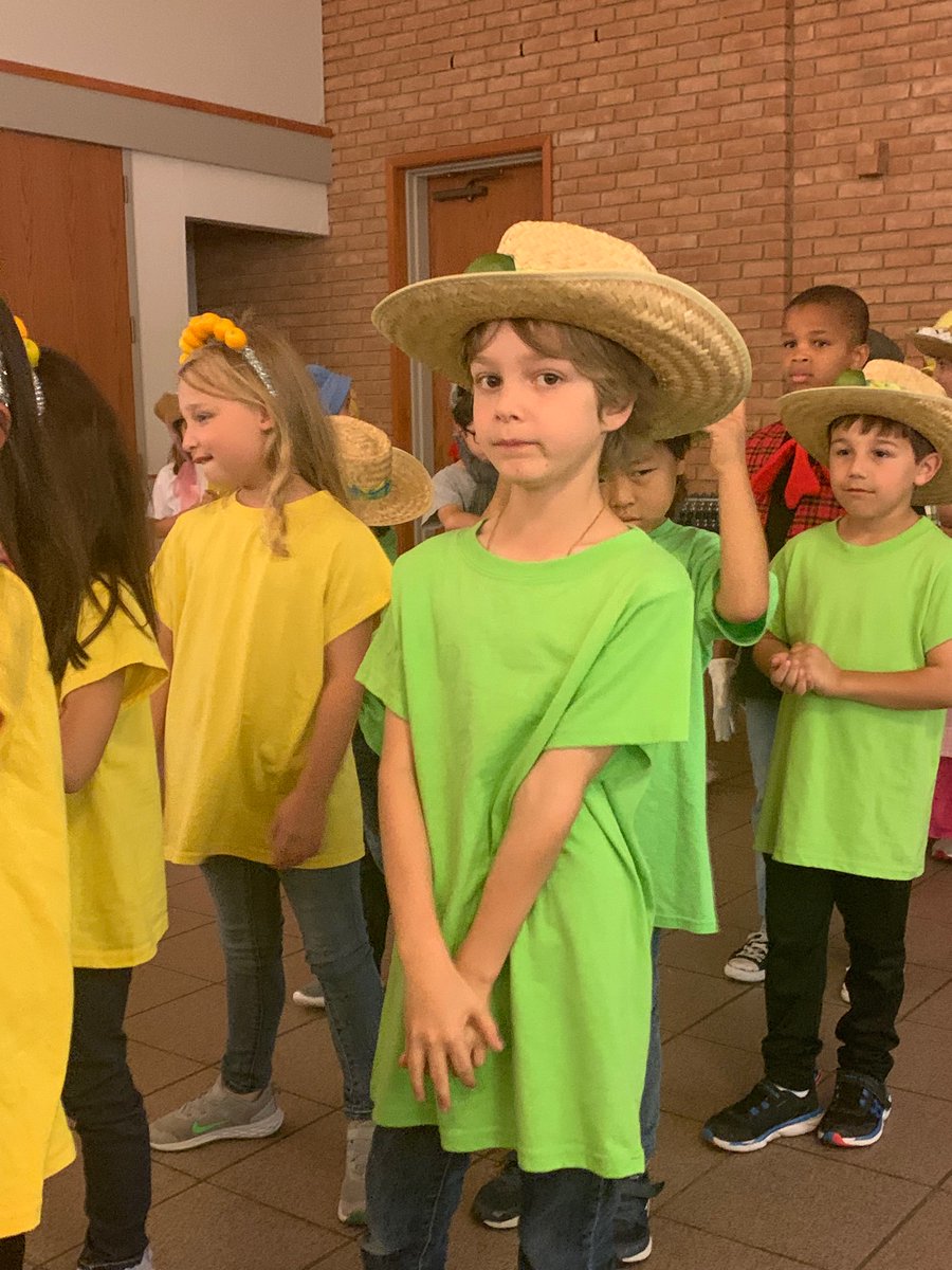 MSHistoryrocks's tweet photo. And here it is:  Lemonade! #welovehses https://t.co/eGYGtNrVDE