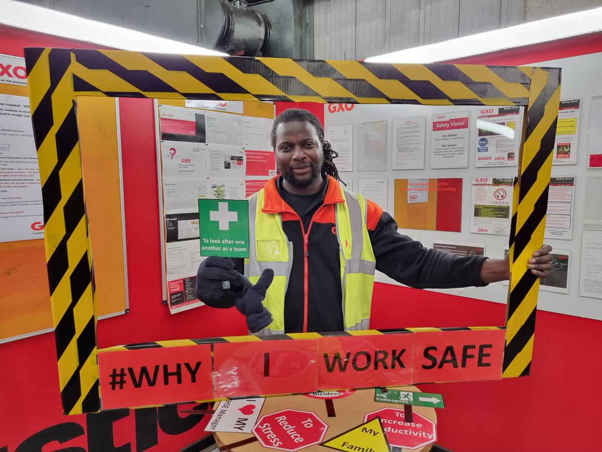 GXOLogistics's tweet image. In Poland, the UK and all over the world, we're celebrating #WorldSafetyDay! Thank you so much, to every GXOer, for always making #safety your top priority. #SHWday #HealthandSafetyAtWork