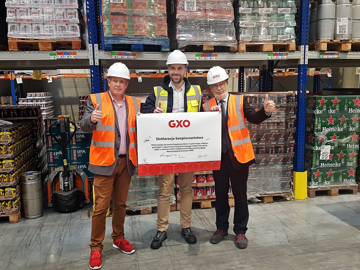 GXOLogistics's tweet image. In Poland, the UK and all over the world, we're celebrating #WorldSafetyDay! Thank you so much, to every GXOer, for always making #safety your top priority. #SHWday #HealthandSafetyAtWork
