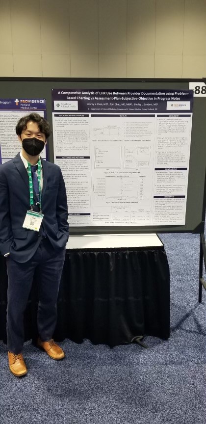 Jimmy Chen is simultaneously preventing the spread of COVID-19 and preventing burnout in primary care physicians by analyzing their documentation patterns.  #scholarlywork #ACP2022 #ACP