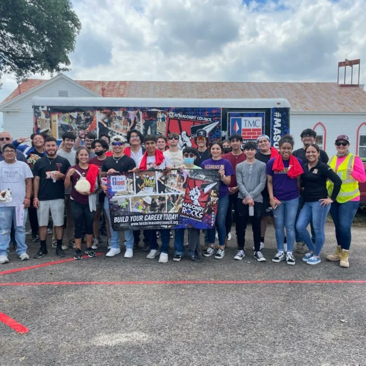 NISDCCA's tweet photo. #masonryrocks 
Texas Masonry Council taught some of our kids from each strand how to lay up brick. It is a fun day! https://t.co/SQSwhdtkbw