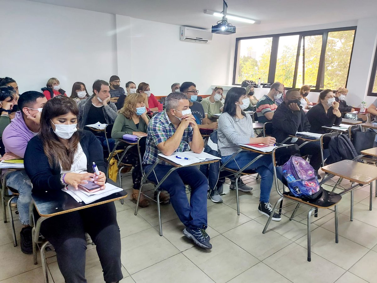 SindicatoDSalud's tweet photo. #SAMO365
En el @InstitutodelSSP clase 7 del Curso de SAMO Nivel I
Comision l y ll
📝 Nomenclador HPGD
🛏 Internaciones/Consultorio
@NovionClaudia
Maite Charterina
@RosanaRivelli
#CapacitandoElPresente📚
#PensandoEnElFuturo💻 https://t.co/0QJNHIlZlD