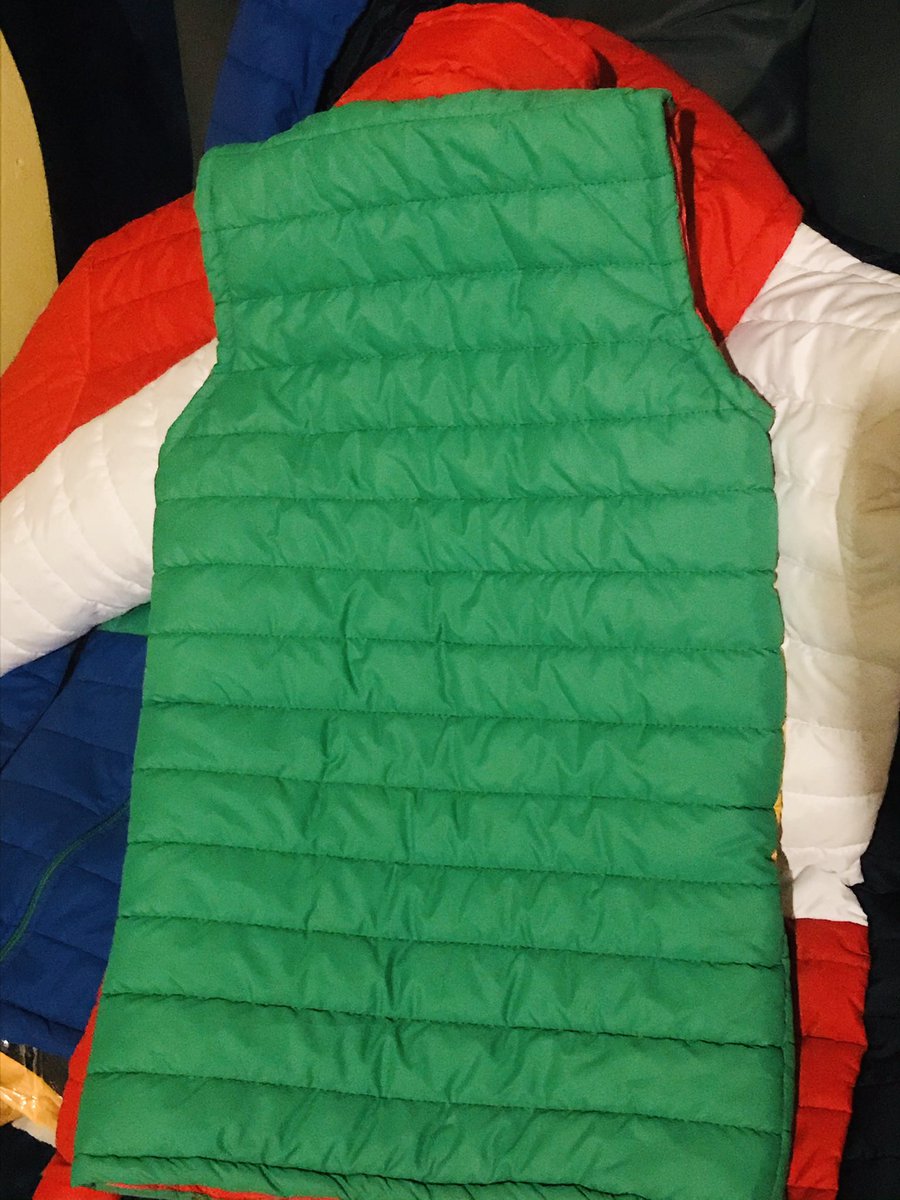 LegomshaApparel's tweet photo. New ins ❤️💚💛

**Legomsha Gear Three Tone Body Warmer🥇 
** Only Available Through Order
**You can choose your favourite colours 
**We make the jacket from scratch and deliver it to your door steps within 10 working days 
**We courier nation wide 🚚 
Call or Whattsup 0814950206 https://t.co/rPlDpG4g1l