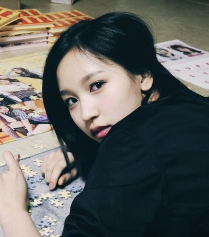 MlNAFEED's tweet photo. girlfriend mina https://t.co/9lEH025uId