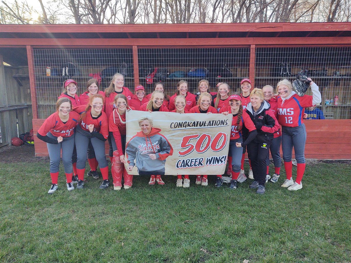 pcraymo's tweet image. Congratulations to KMS softball coach Eileen Suter. Coach Suter picked up her 500th win!!! #klqpsports