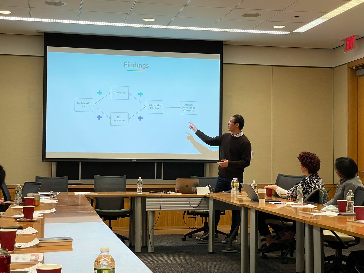 We had a great day hearing from our 2022-23 visiting scholars about the research they have been working on during their year at Harvard! A fascinating set of presentations on topics from Bitcoin mining to Shanghai newspapers in the 1950s