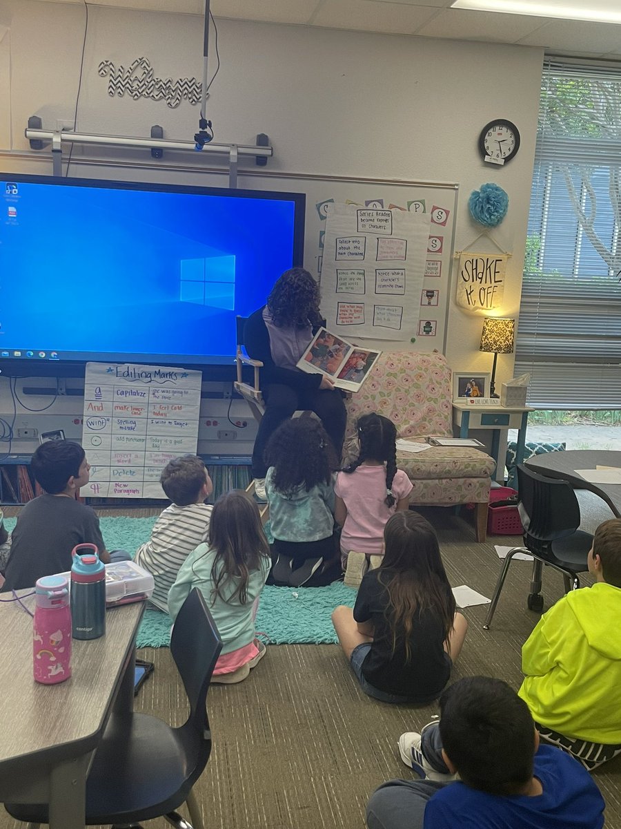 Thank you, to our counselor for the day for reading to my class!!!!! They LOVED it! #DESisBEST <a href="/DESDolphins/">DES Dolphins</a>