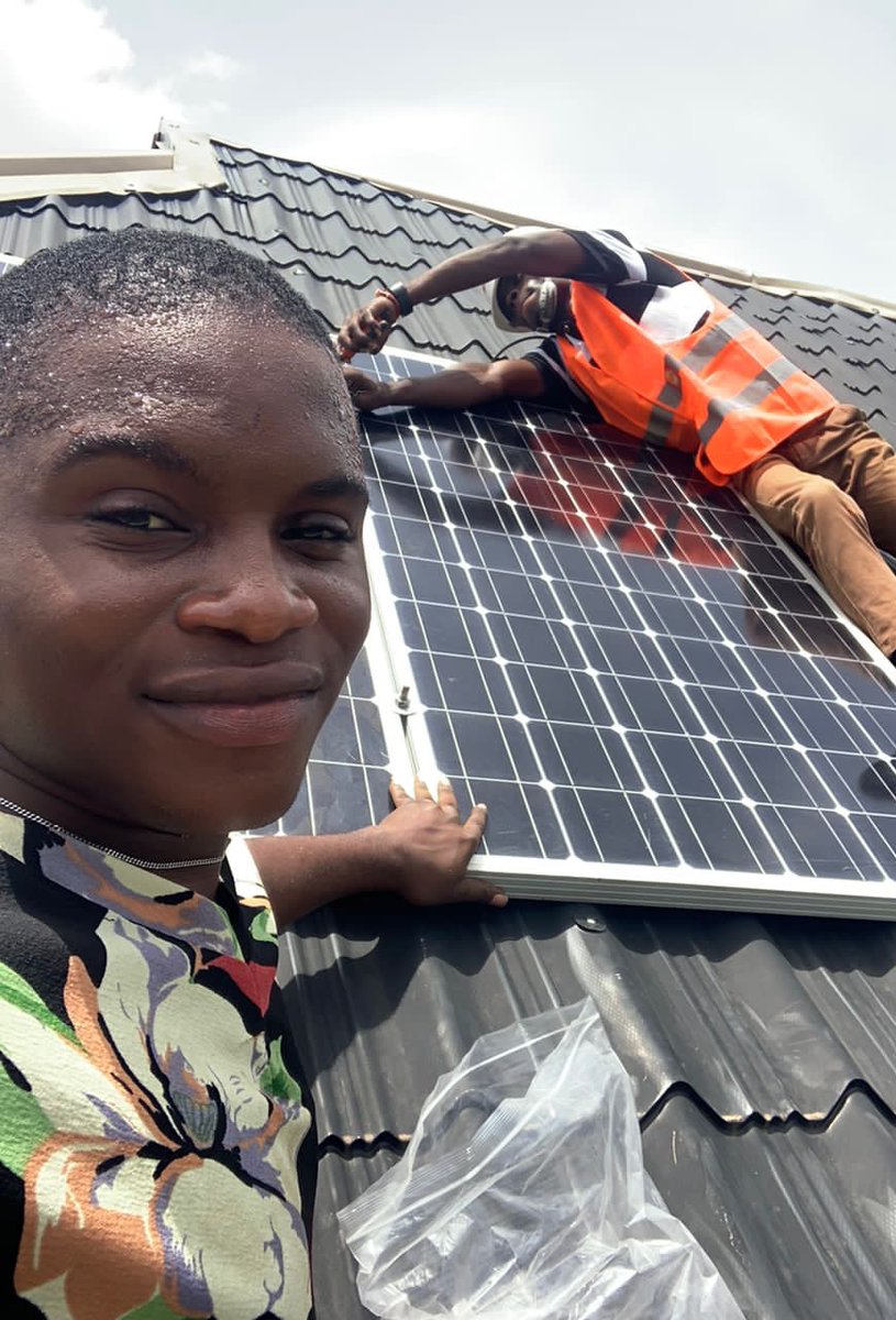 kingrubytech's tweet photo. 🤗3.5kVA/24v Solar and inverter system  by #kingrubytech for just N1,056,500 only 
Call/WhatsApp: 07067579674
Get 24hrs/7 uninterrupted power supply at best rate . 
dogs Dubai Ronaldo Davido ASUU #Burnaboy 0ba of Benin https://t.co/GTFcwcuAgH