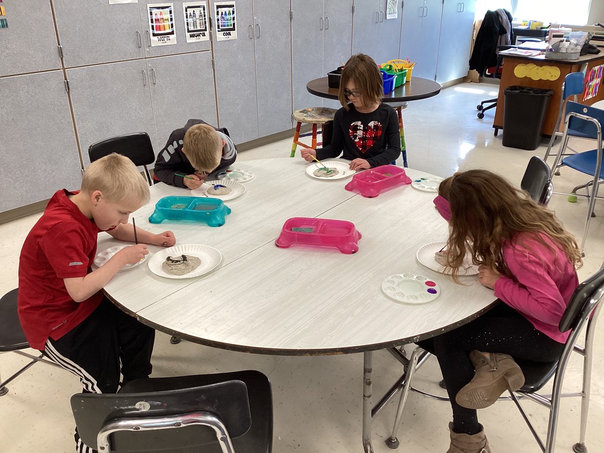 MrsKrinn's tweet photo. Painting our clay projects has been a huge hit in art these last two weeks. #BHESart https://t.co/a7ZLkXtOuq