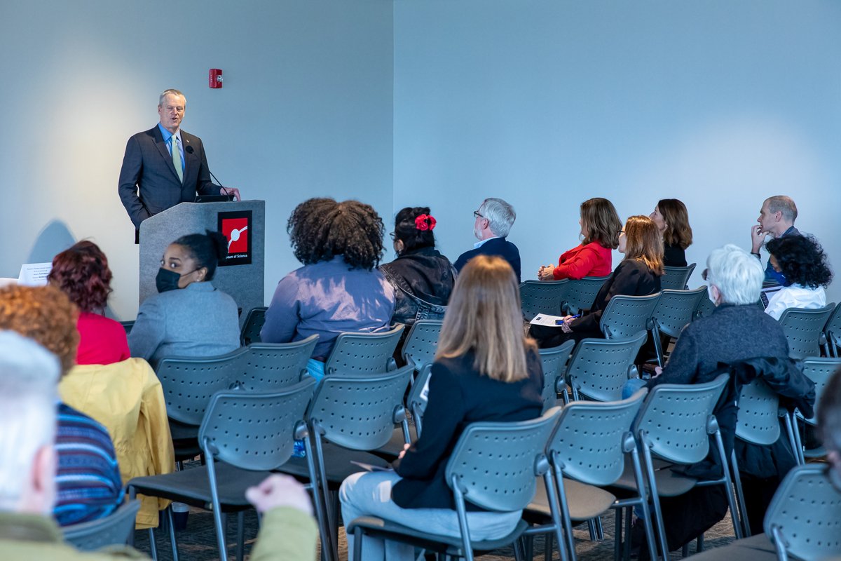 MassEducation's tweet photo. Today @MassGovernor and @MassLtGov attended the #MASTEMSummit, to #InspireASTEMStart by discussing barriers in #STEM fields and internship opportunities. https://t.co/uoXMaOBT3Z