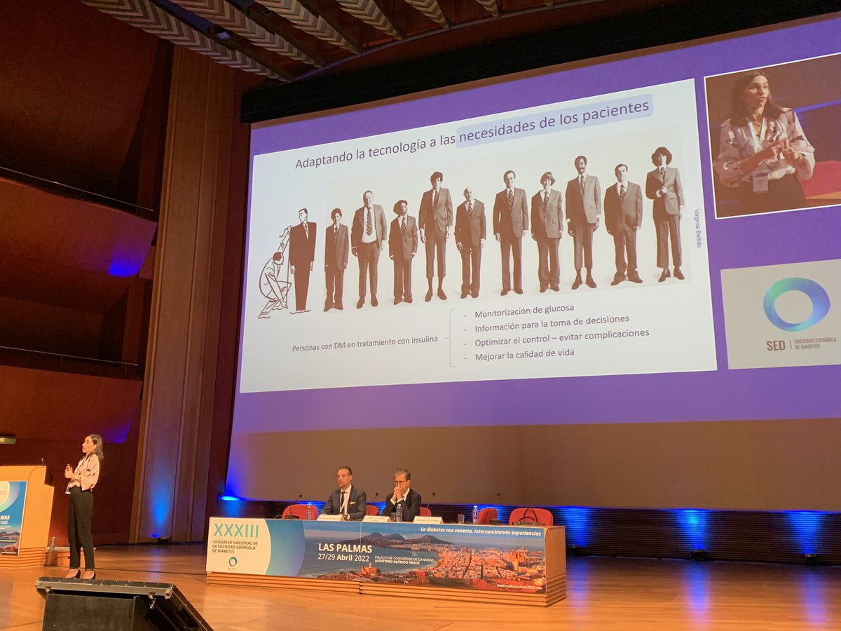 baro_dr's tweet photo. Y ahora @VirBellido nos da más información del #FreeStyle3 en #SEDiab2022 #SED2022 @SEDiabetes @redGDPS @CristobMorales https://t.co/3ijihwZjAZ