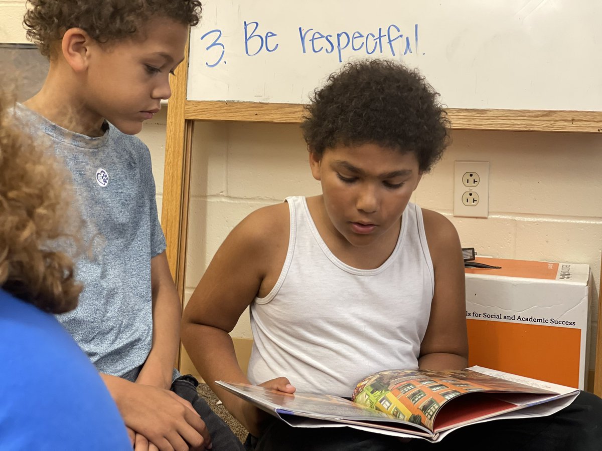 We read books to our 1st grade buddies to celebrate the end of MAP! #scholarsfirst #CPSBest #4thgraderocks #raisingreaders #teacherlife <a href="/AHLHuskies/">Alpha Hart Lewis, The AVID Elementary</a>