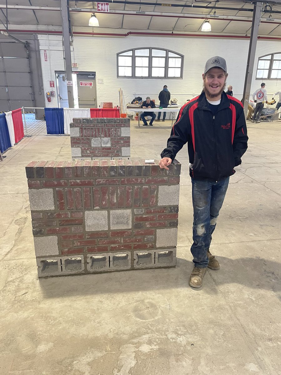 Kyle Henry Vimislik tweet media