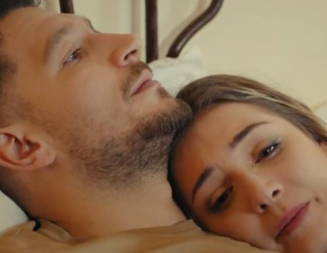 uraz_my_world's tweet photo. Kalbimde her zaman yara kalacaklar 
😭💔🥀🥺💔😭🥀🥺💔😭🥀🥺💔😭
#GedNar #GedSah #BahKar 😭🥺 https://t.co/CI0t4DIXdn