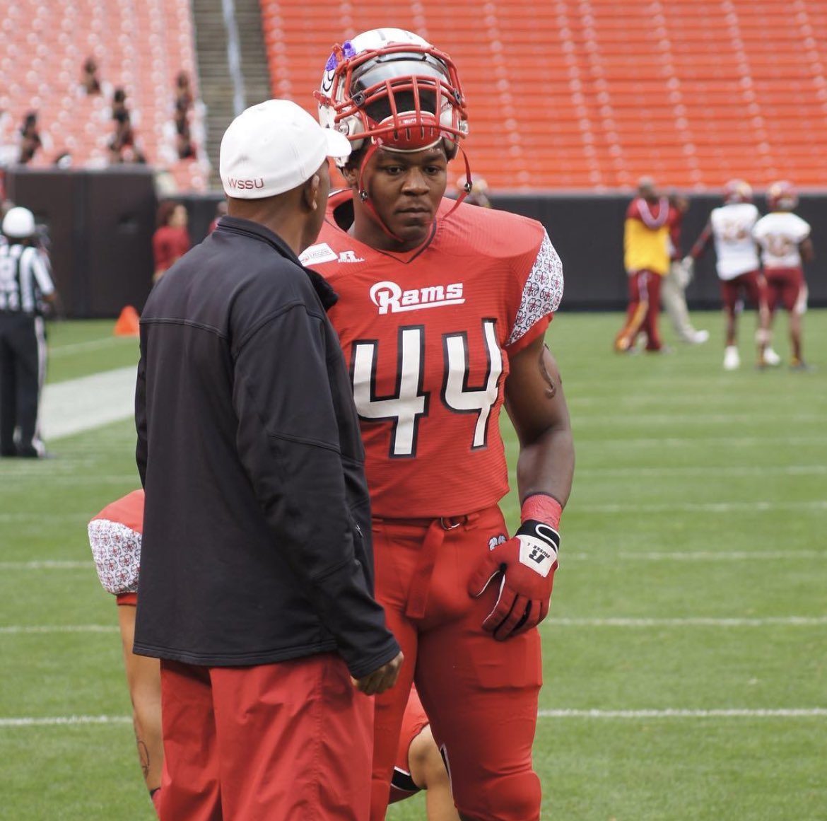 CoachFields44's tweet photo. Congrats to all of the guys who will hear their name called. #NFLDraft If you don't hear your name called but get signed, don't let this moment define you. The grind starts now for everyone. Even if the odds seem against you, you got it💪🏾
- Signed a former #HBCU DII LB &amp; NFL Alum https://t.co/RJ6JgiLLxp
