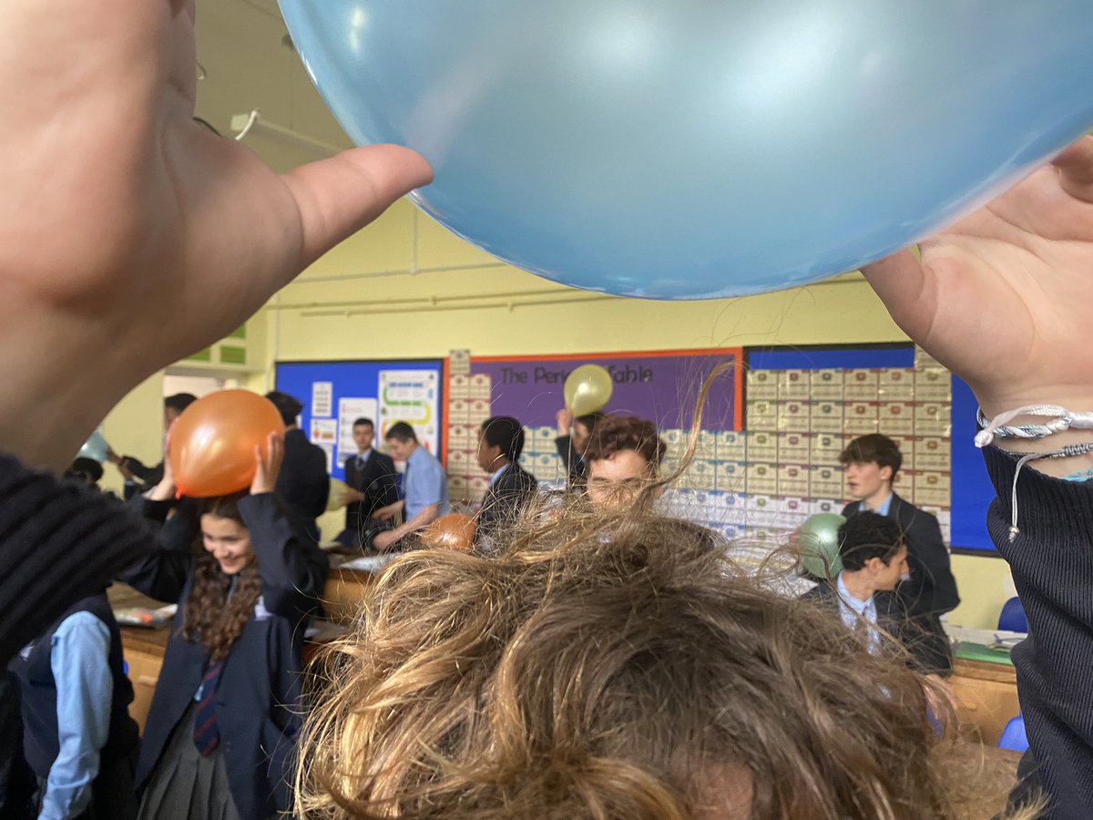 Year 10 Physicists have been putting their knowledge about Static Charge into practice this week! *Magical* demos followed by some excellent written explanations of their observations 👏🏼 ⚡️ 🎈