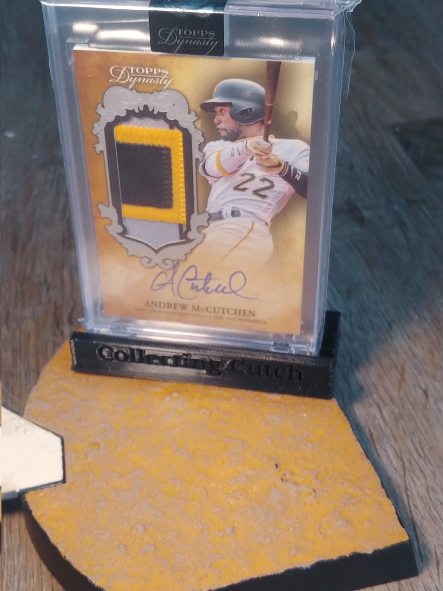 CollectingCutch's tweet photo. Today's #CutchPC card is this 2021 Topps Dynasty Vertical card serial numbered 5/5. These vertical Dynasty cards are even better than the horizontal ones in my opinion and I love the horizontal ones. Topps Dynasty is the absolute best looking product produced each year. https://t.co/jRNUvD4EL9
