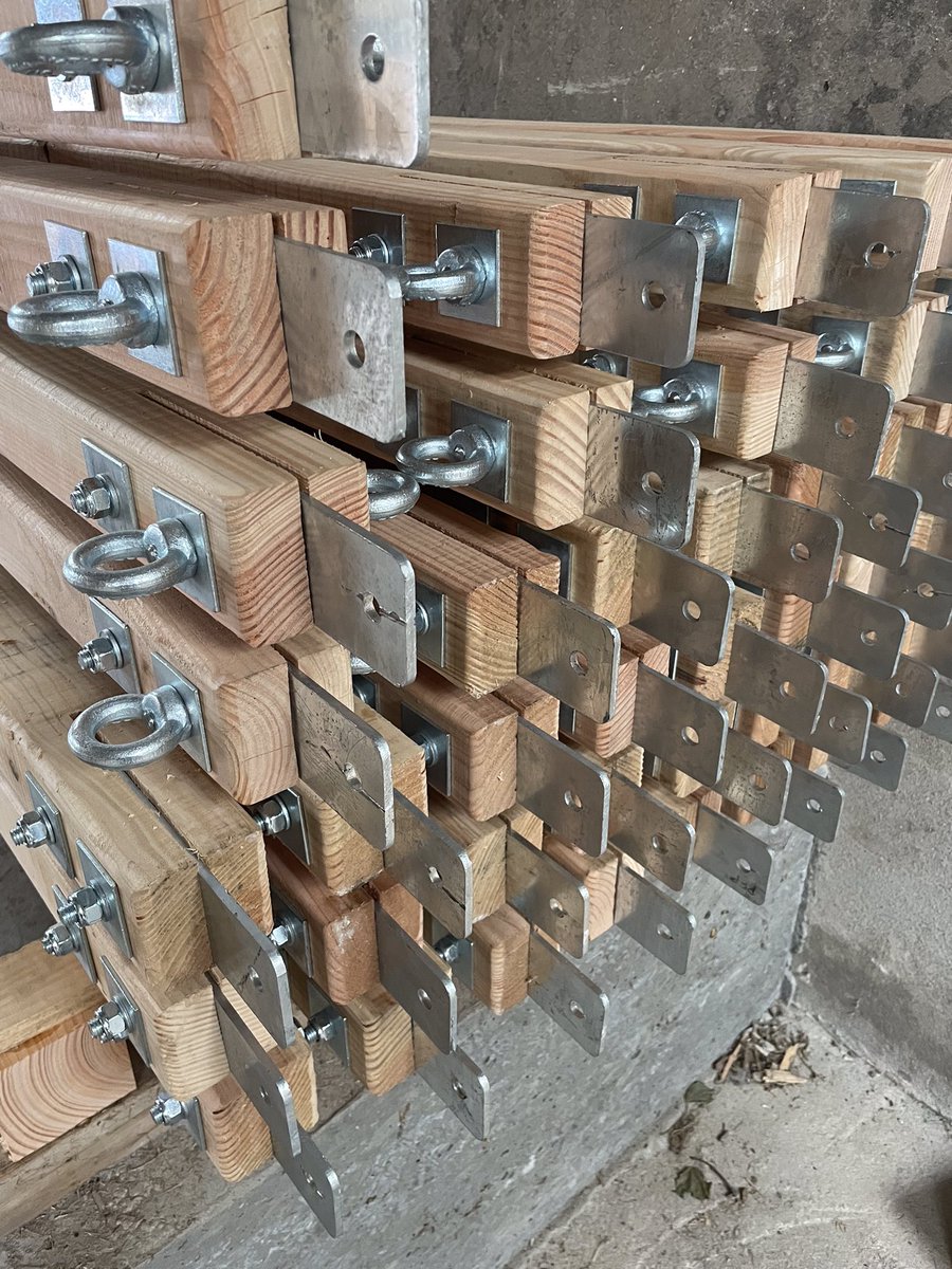 Lots of lovely new Cruck bits