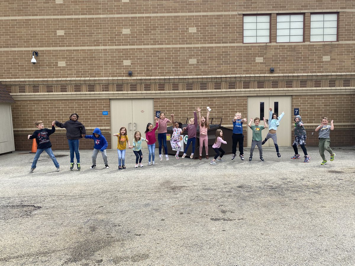 Mrs Lanane tweet media