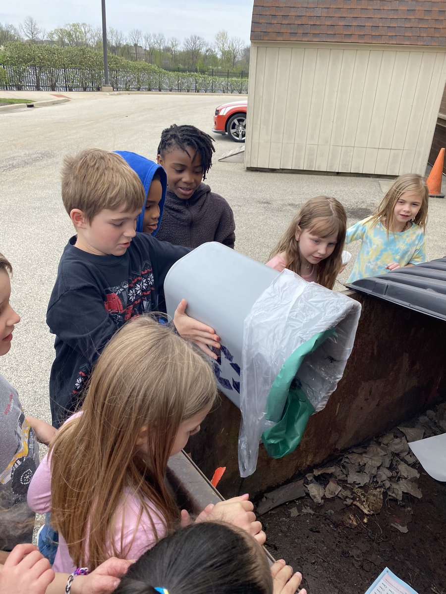 Mrs Lanane tweet media