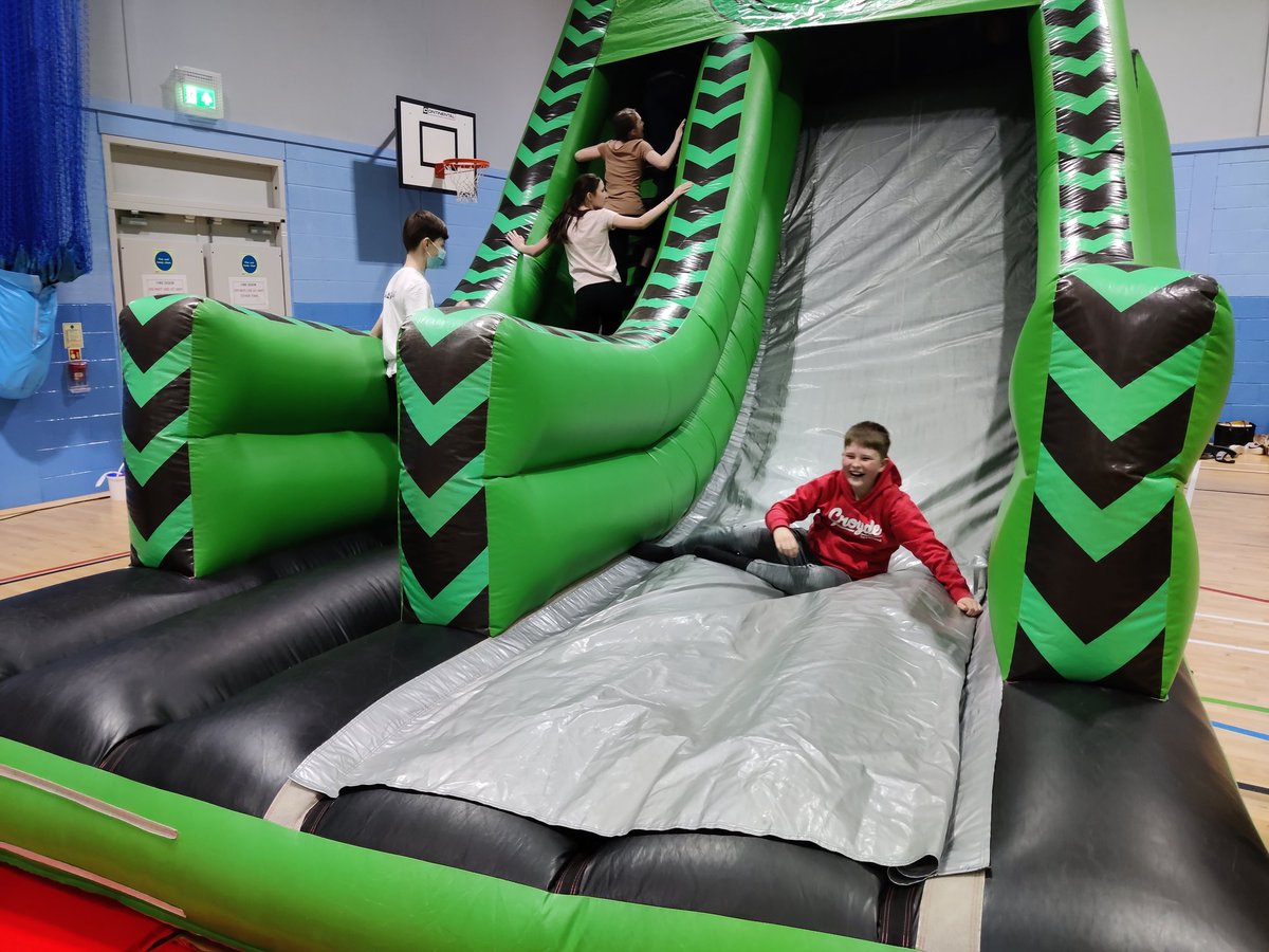 S2 Largs Academy tweet media