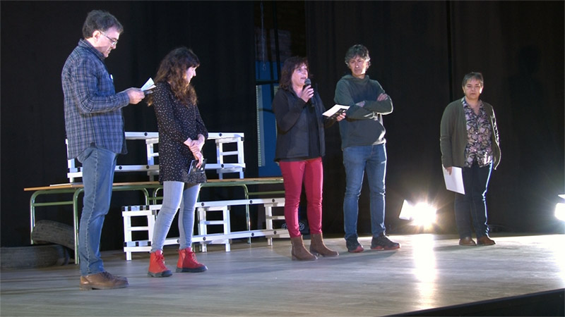 8 CENTRES PARTICIPEN A LA TROBADA DE TEATRE D’INSTITUTS QUE SE CELEBRA AQUESTS DIES A SORT dlvr.it/SPQqtd