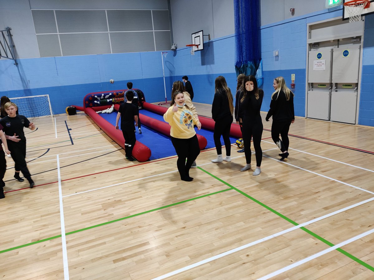 S2 Largs Academy tweet media