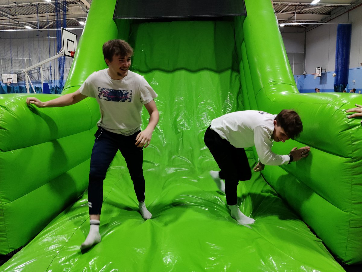 S2 Largs Academy tweet media