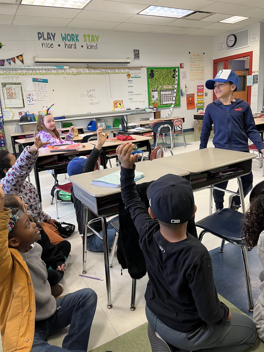 doyle_school's tweet photo. #DoyleSchool had some extra special visitors today for #TakeYourChildToWorkDay! 👩‍👦👩‍👧👨‍👦👨‍👧 #BlueDevilFamily #GreatestJobEver #TheyreHired https://t.co/Ce6k0j0yHK