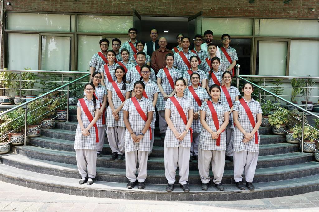 ‘With authority comes responsibility’, #AhlconIntl torchbearers all set to make the absolute best out of the responsibility given and take Ahlcon to new frontiers. #InvestitureCeremony <a href="/ashokkp/">Ashok Pandey</a> <a href="/y_sanjay/">Sanjay Yadav</a> <a href="/pntduggal/">PUNEET DUGGAL</a> <a href="/Poonamm1611/">Poonam Mahajan</a>