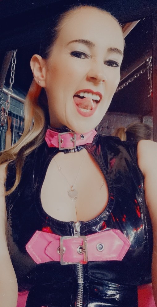 UK 🇬🇧 Manchester Ms Luci White 😈 tweet media