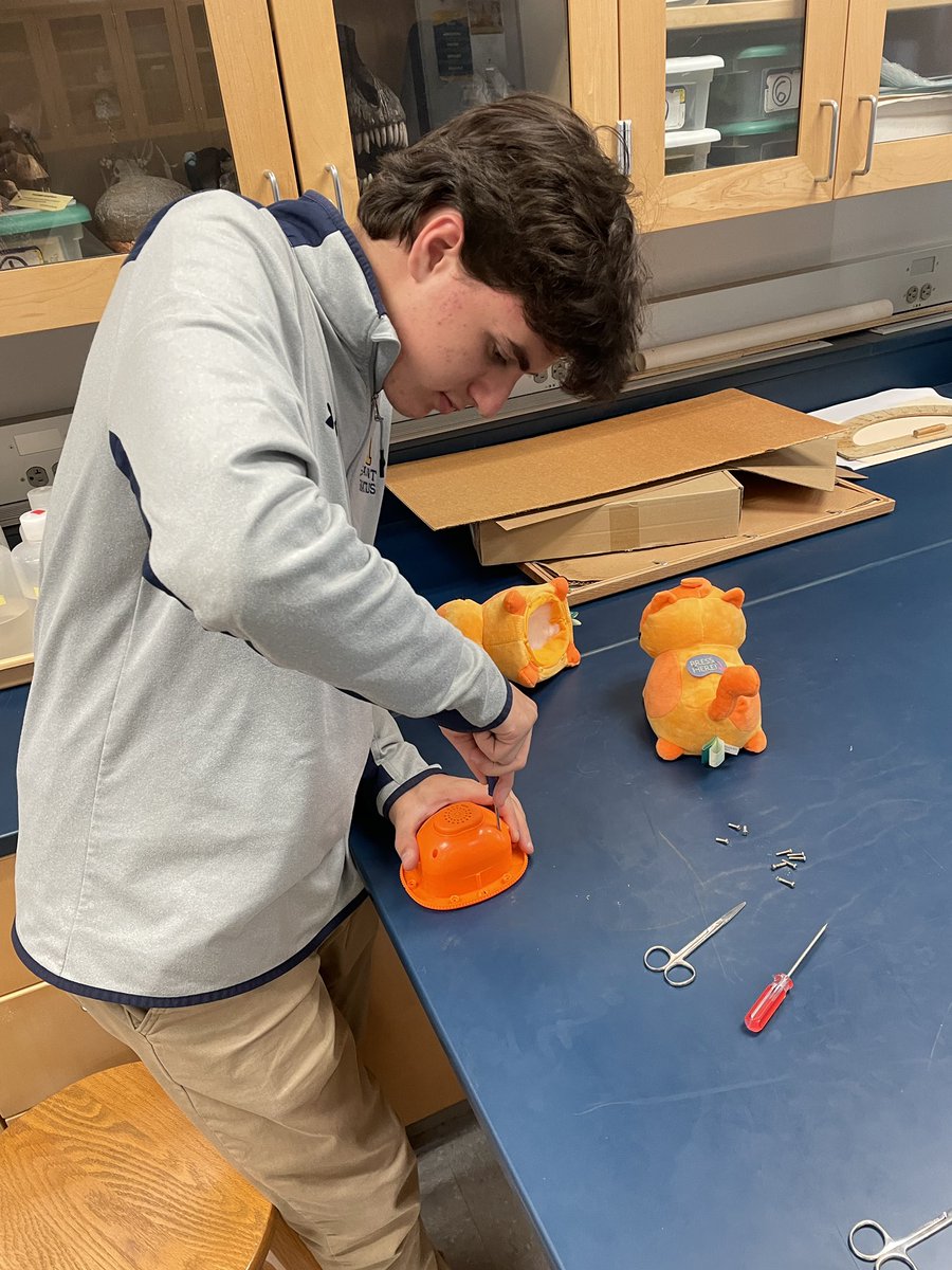 SIHSSciOly's tweet photo. Over the next few formation periods the Robotics team and SciOlyCats @SIHSCleveland are modifying toys for kids with special needs. Thanks @replayforkids for supplying the tools and toys. https://t.co/HuERa3gESp