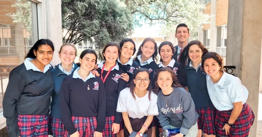 Regnum Christi missionaries visit The Highlands Senior Class to share their missionary experience