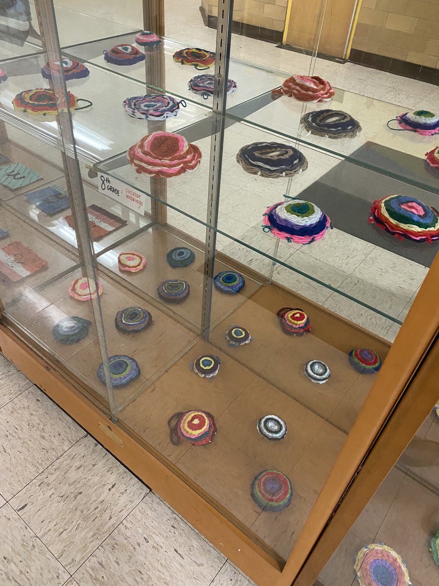 FTSD_Anderson's tweet photo. 8th Grade Fiber Arts Displays! Magazine Collages &amp; Circle Weavings https://t.co/vRsCJBAeW9