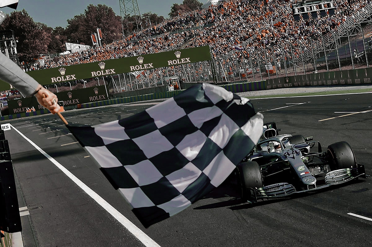 laura 🏁 tweet media