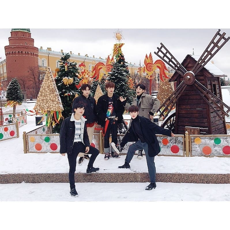 ACEtagram_7's tweet photo. 190304

[#ACE_PHOTO]
A.C.E WORLD TOUR IN EUROPE - TO BE AN ACE
✔Special Project is Coming soon !

#ACE #에이스
#ACE_WORLD_TOUR
#TO_BE_AN_ACE
#SPECIAL_PROJECT
#COMING_SOON

🖇️ https://t.co/ufVYDqVI6b

#ACE #에이스 @official_ACE7 https://t.co/nHd3FQ5Pz1
