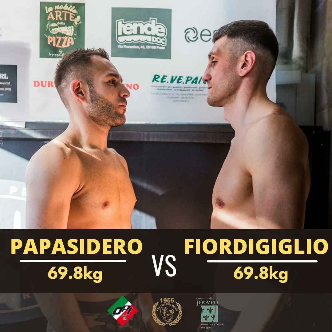 FPIBoxe's tweet photo. 🥊 Prato Boxing Night 
 🥊 🇮🇹 Titolo Superwelter 
🥊  Marco Papasidero vs Orlando Fiordigiglio 
📅 29 Aprile 2022
🥊 PRATO 
📍Palazzo dello Sport Estraforum, Prato
🥊 DOMANI LA SFIDA PER IL TRICOLORE DEI SUPERWELTER
🥊 https://t.co/qMuudQI023
#Pro #Boxing #Pugilato https://t.co/1IE5JvcSrc