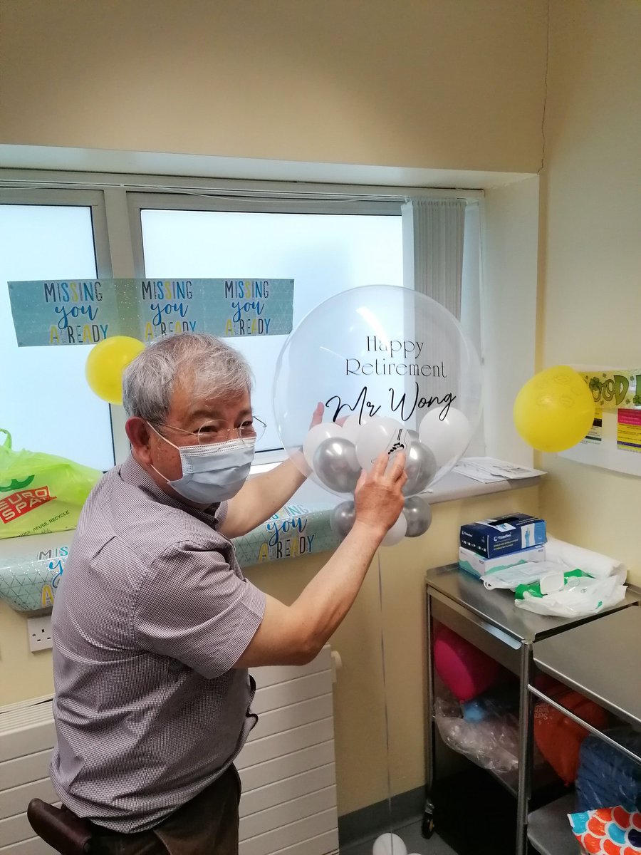 DessieGibson_'s tweet photo. @WesternHSCTrust Ireland's best  Foot &amp; Ankle Surgeon,
Prof. John Wong did his last clinic today in Altnagelvin Clinic 3. He will be sorely missed by staff and even more by the thousands of happy patients' lives he has improved. We wish you well in Retirement 👍🎊🎉🍾🍷🛠️🪓⛵✈️🌊 https://t.co/83dyF7rUAu