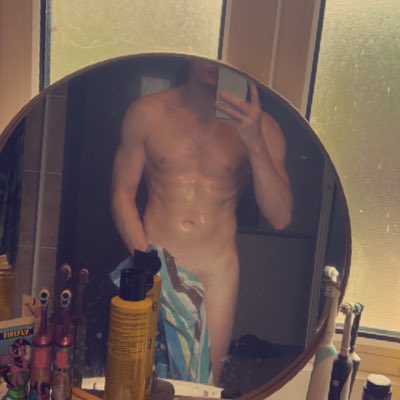 hunglad21's tweet photo. #NewProfilePic https://t.co/tlF17ey3HX