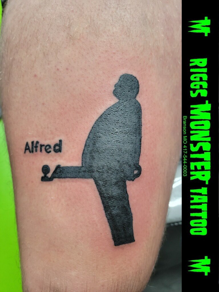 Riggs Monster Tattoo (Monster_Tattoo) / Twitter