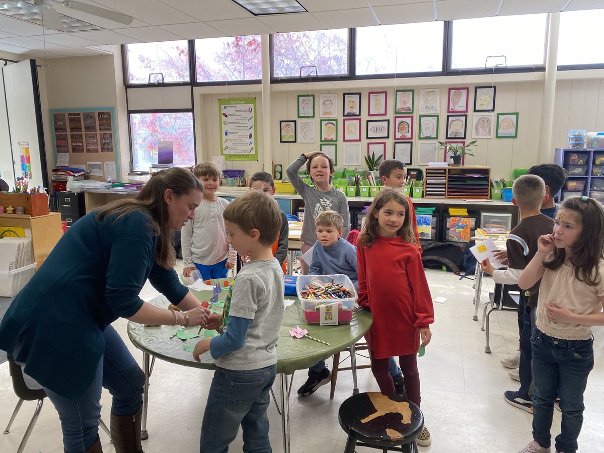 feshingham's tweet image. Foster School Kindness Club met today to spread kindness and good vibes!