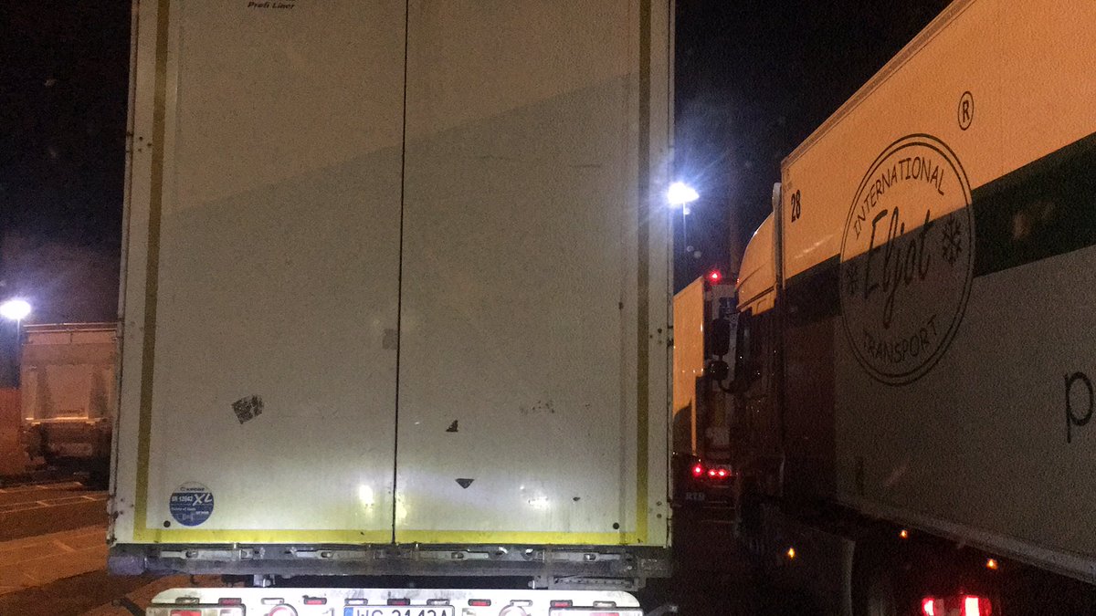 Uk4Ua's tweet photo. Happy Thursday to all the aid convoys on route to Poland and Ukraine, keep up the good work people. Massive thanks to @Banderamobil and @Ukrainetrain for your hard work and support #WeStandWithUkraine #HelpUkrainenow https://t.co/exwvVlFqki https://t.co/jTlU0A5cPB
