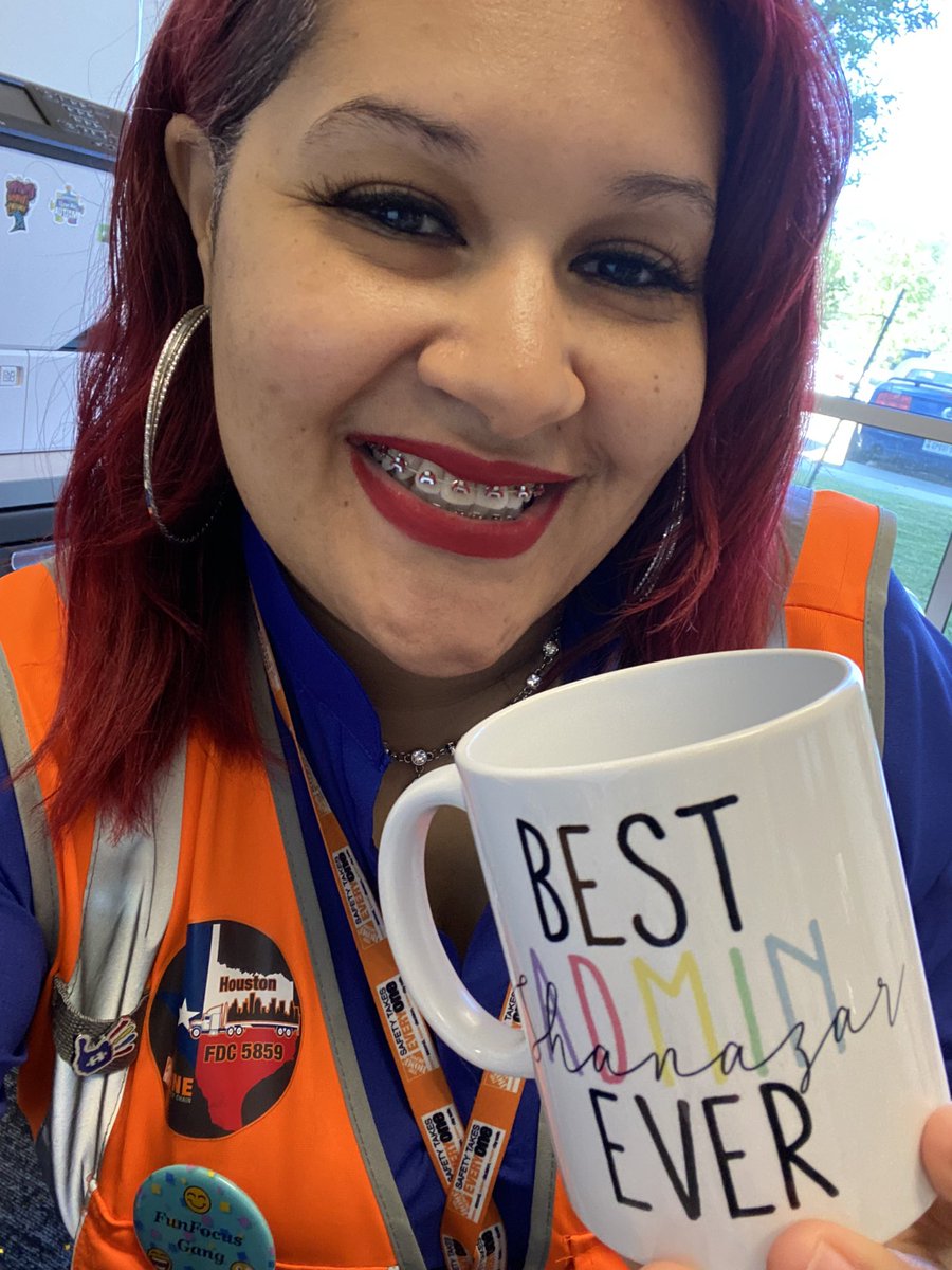 Savena_75's tweet photo. Thankful for our admin Shanazar for everything she does for #5859!! 🎉🎉 #AdminstrativeProfessionalDay https://t.co/zp0HALkrC7