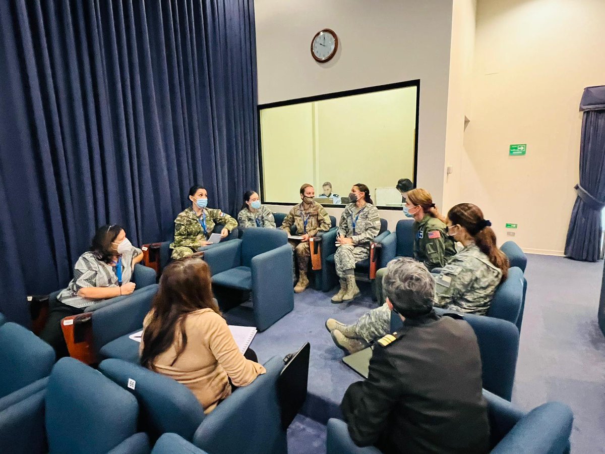 dialogo_eng's tweet photo. The second day of the #Women, #Peace, and #Security #WPS seminar in #Santiago, #Chile, began with working groups focused on public order, health, and land and maritime domains. The session focused on the importance of strategic communications.
@Southcom #CECOPAC https://t.co/YUuRuRKy7l