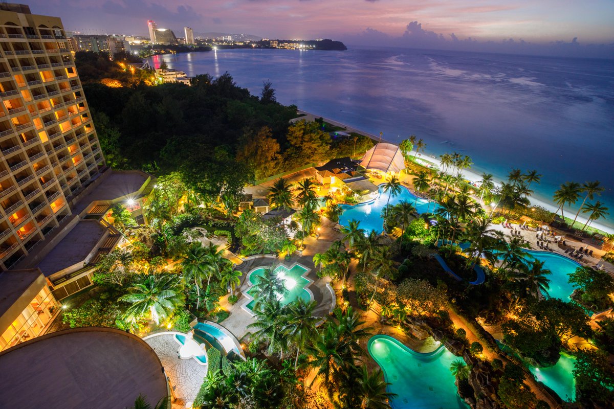 hyattregency's tweet photo. When you close your eyes and dream of paradise, is this what you imagine? 
📍 @HyattGuam 
#Hyatt #hyatthotels #HyattRegency #HyattRegencyGuam #Guam #Travel 
https://t.co/HPitTq75Qh https://t.co/iRqKqDiw6d