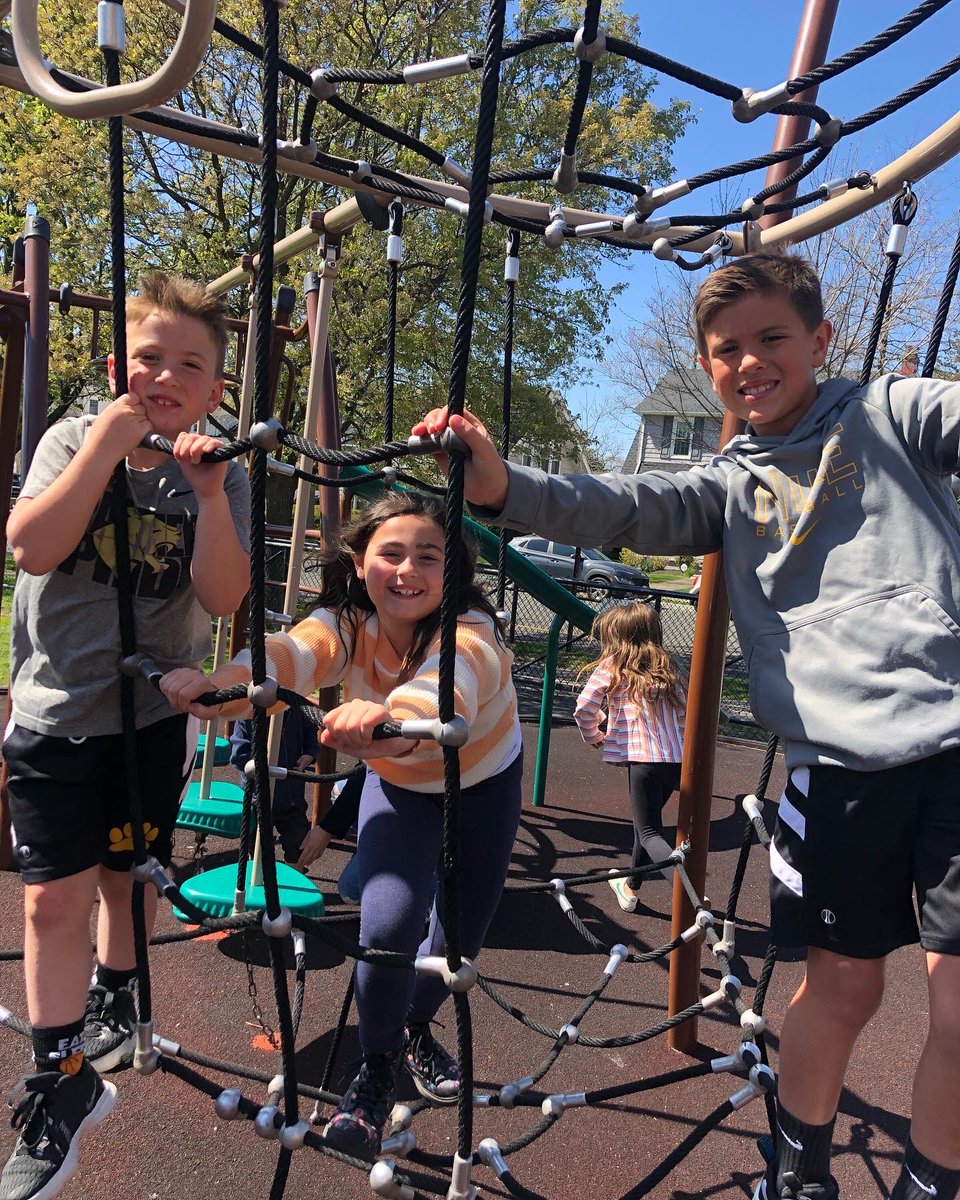 On the daily, they’re panthers. Today, they were TIGERS! 🐾🐯🐾 They’ve been waiting for quite awhile now for this annual tradition to make its return. And it’s safe to say: Best. Day. Ever. Thank you <a href="/NLSLSupervisor/">Natalie Levine</a> <a href="/MountzSchool/">H.W. Mountz Elementary School</a>  #bringyourchildtoworkday