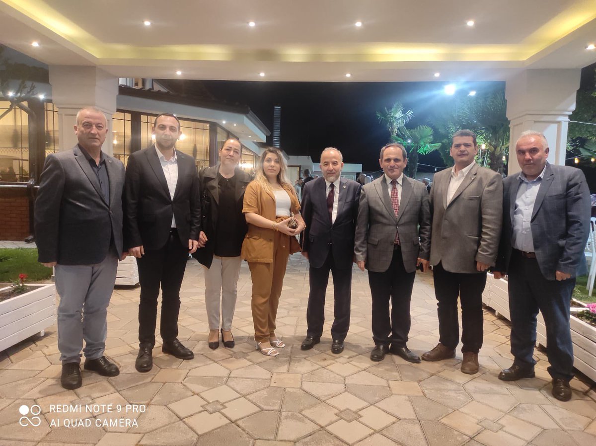 fthsevindik's tweet photo. Deva Partisi Genel başkanı sayın @alibabacan ‘nın katılımı ile gerçekleştirilen İftar programına Yönetim Kurulumuz ile katılım sağladık.Misafirperverliklerinden dolayı başta Deva Partisi il başkanı sayın @mehmeterdogan54 ve tüm ekibine teşekkür ederiz.
@GelecekPartiTR https://t.co/PV68shL0Oc
